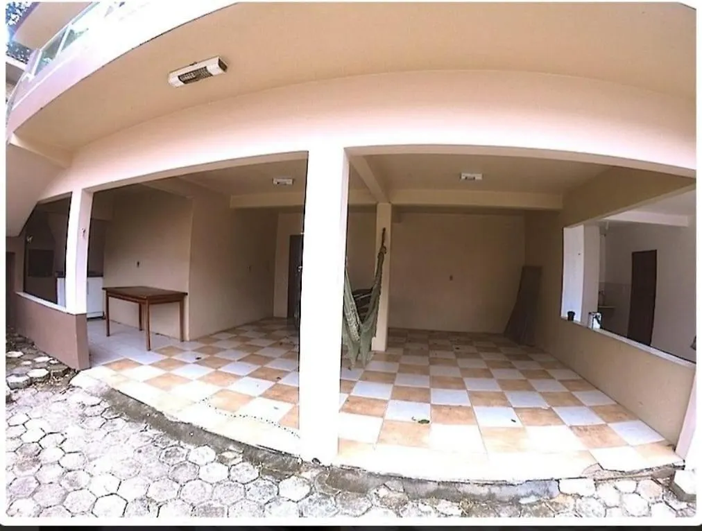 Holiday home Casa A Poucos Metros Do Mar Na Praia Da Ferrugem-Sc Garopaba